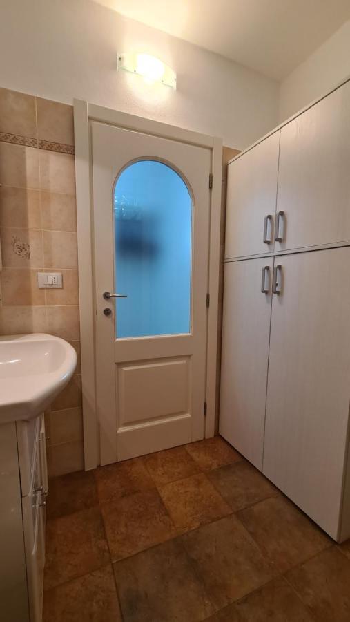 La Casa Di Ia Διαμέρισμα Βερνάτσα Εξωτερικό φωτογραφία